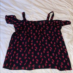 women's top